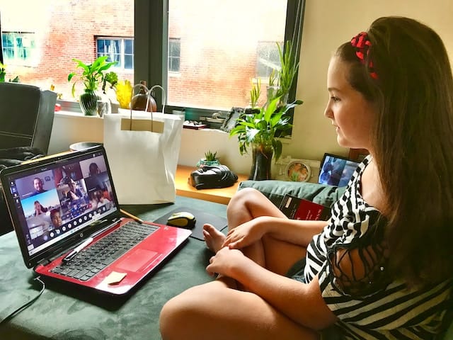 girl watching video